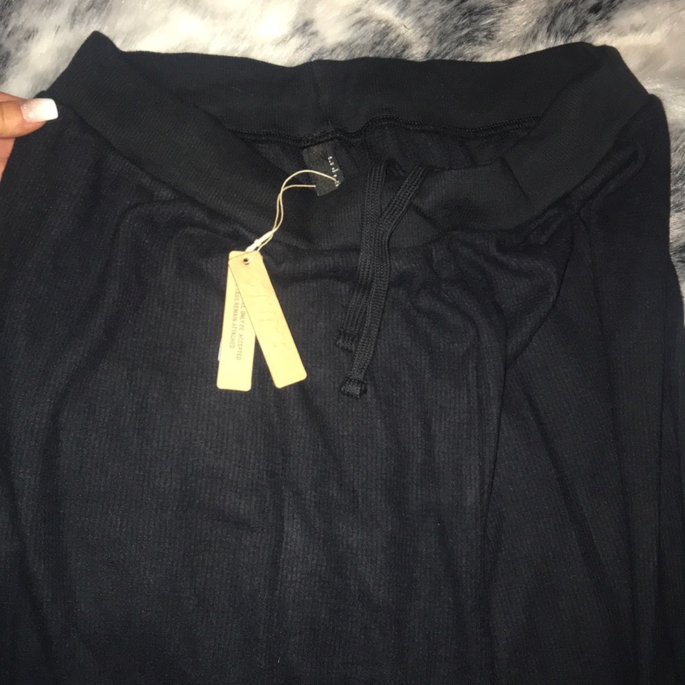 Skims waffle lounge pants nwt!!